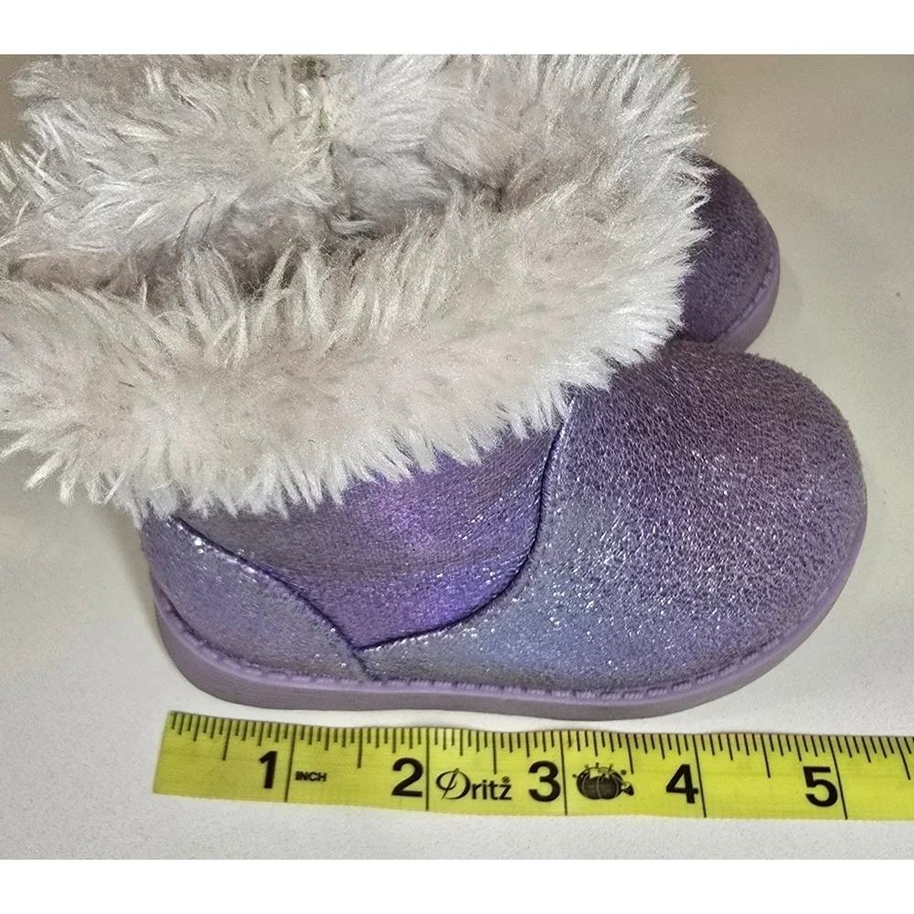 Cat & Jack Toddler Girls Boots – Size 4 – Purple Sparkly Faux Fur